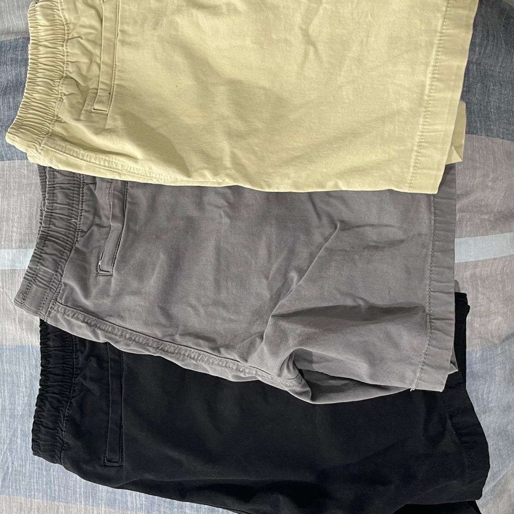 Forever 21 men’s shorts size medium - Picture 2 of 9